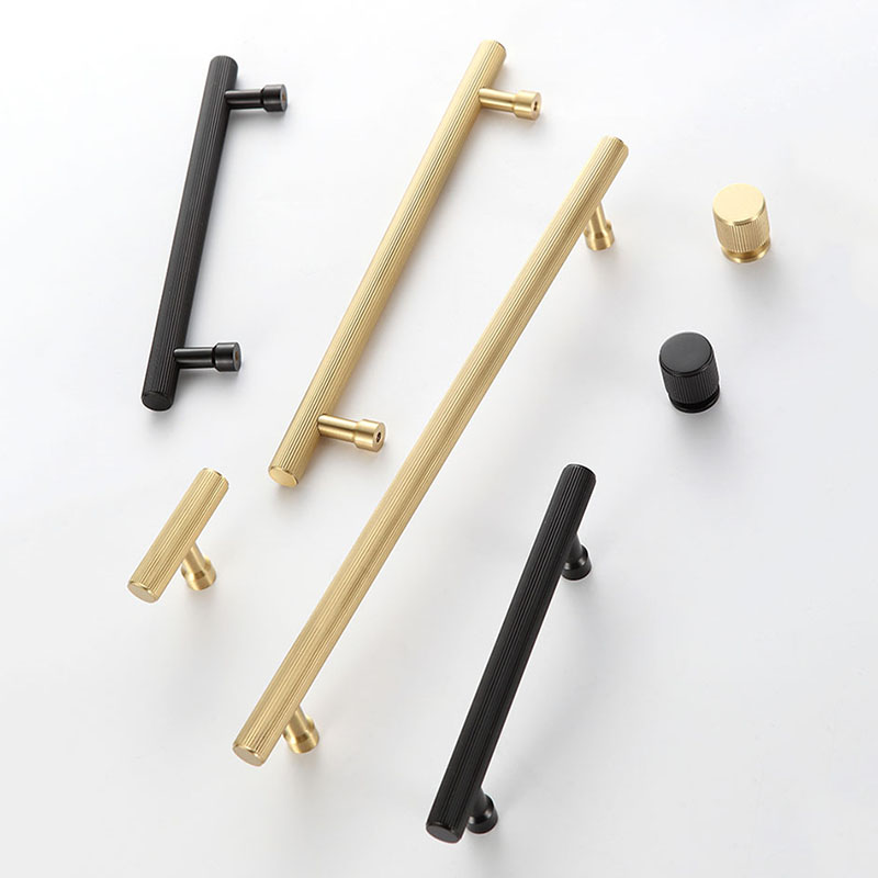 Furniture Rotating Hardware - Gold-Schwarzer Messinggriff mit gerader gerändelter Linie