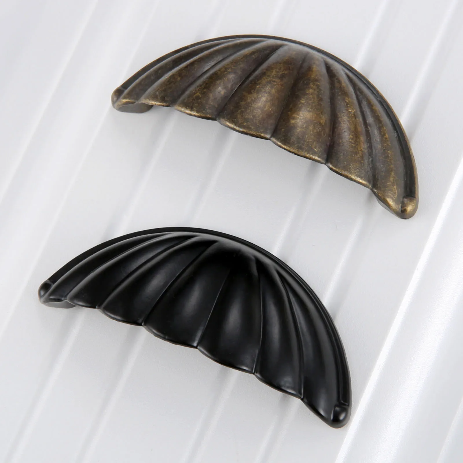 1 Stück Legierung Muschelform  – Furniture Rotating Hardware Bewertung und Preis