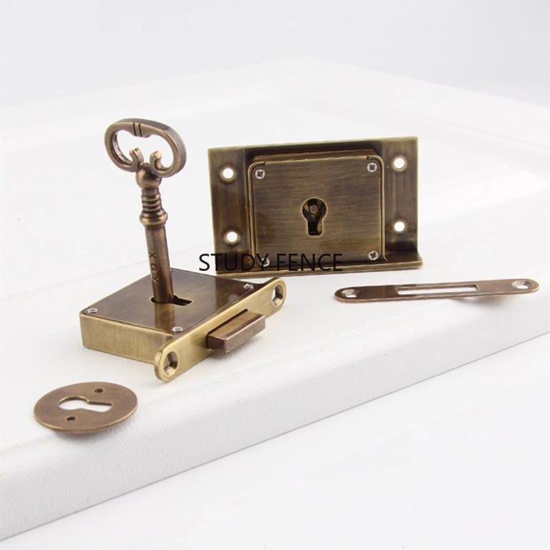 1PC Antikes Metall Schubladens – Furniture Hardware Lock Bewertung und Preis